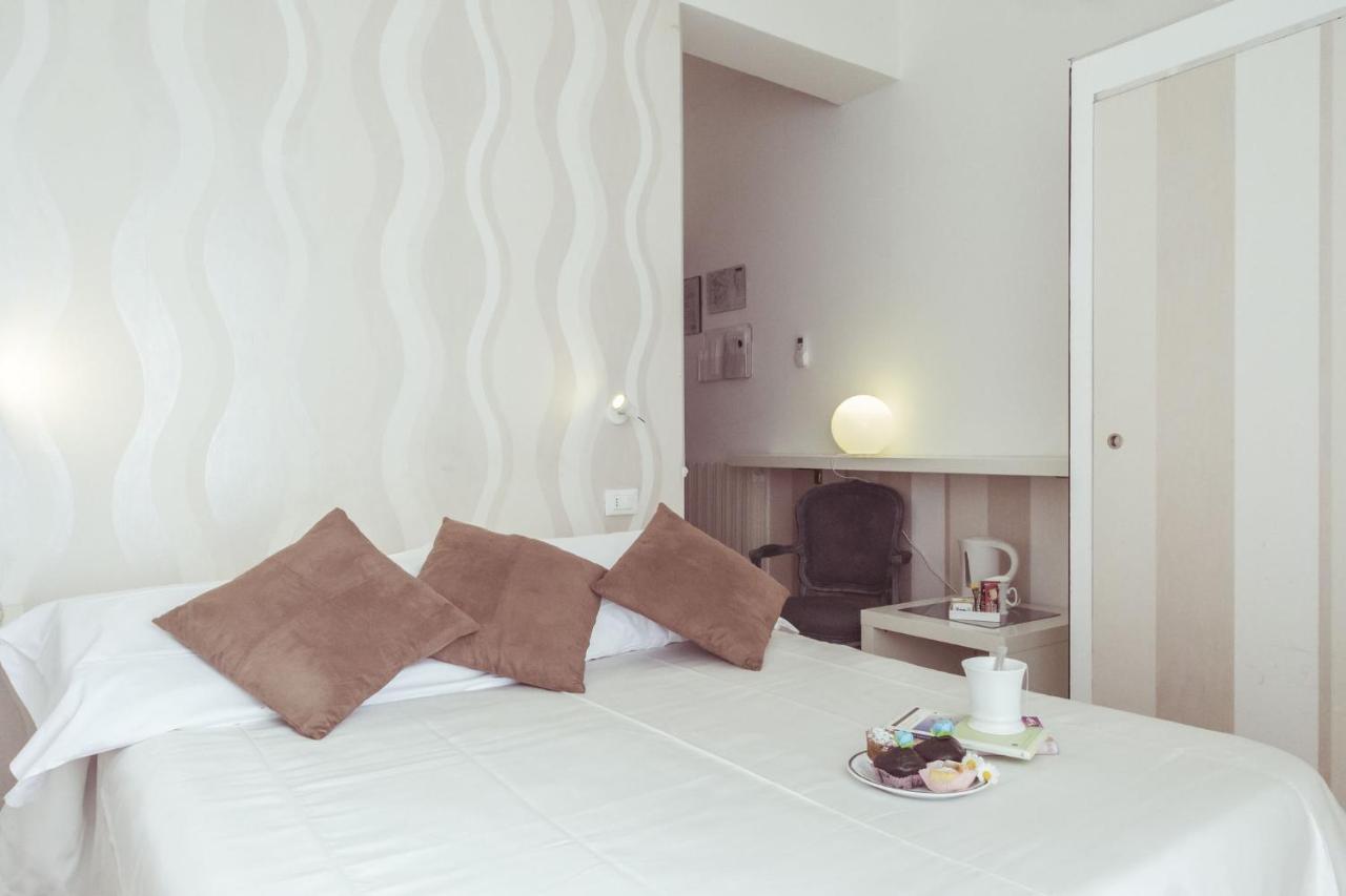 Piccolo Mondo Hotel Follonica Exterior photo